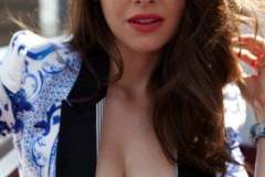 Alison Brie
